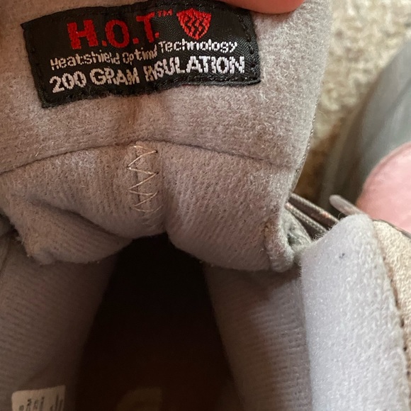 The north face snow boots - Picture 5 of 6